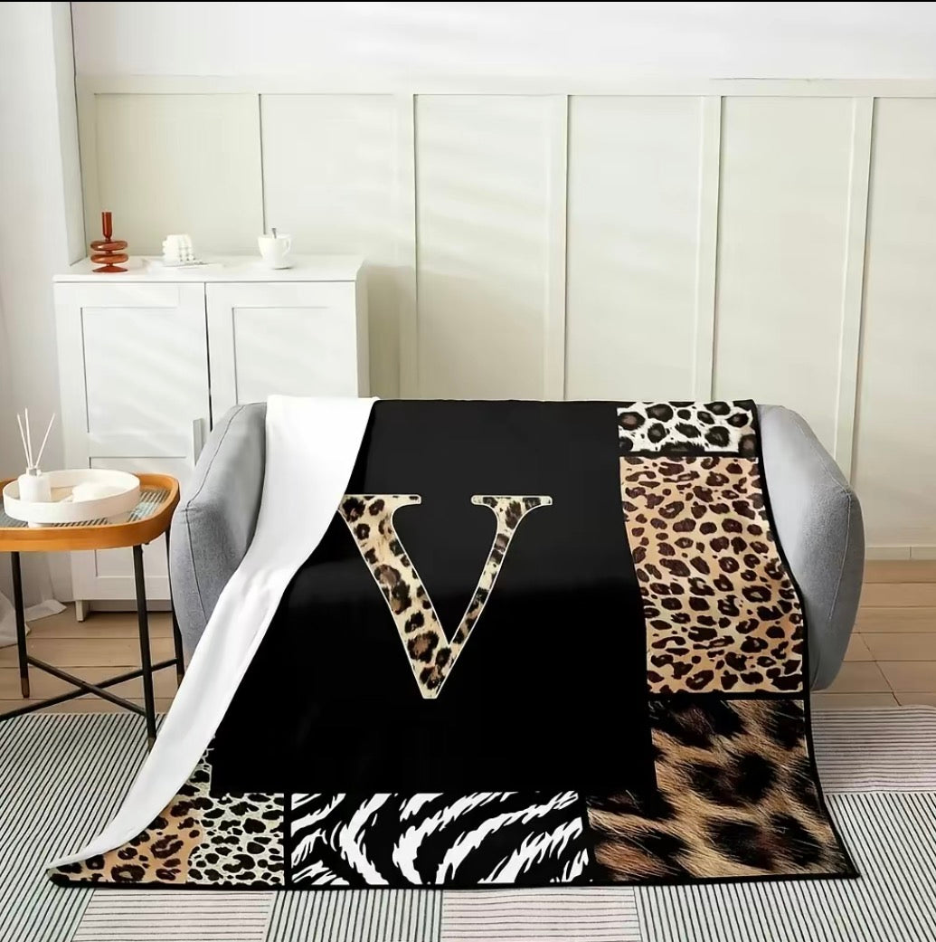 Initial Letter A-Z Black Pink Alphabet Flannel Blanket