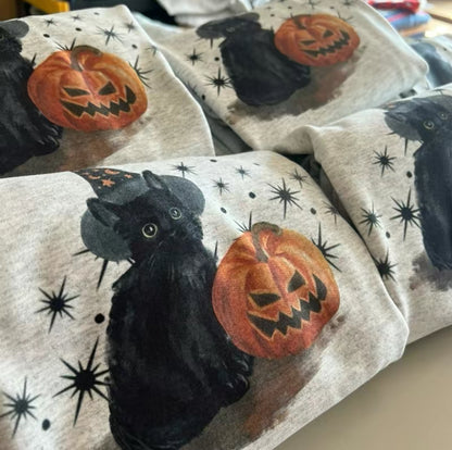 Spooky Cat Vintage Halloween T-Shirt/Sweatshirt/Hoodie